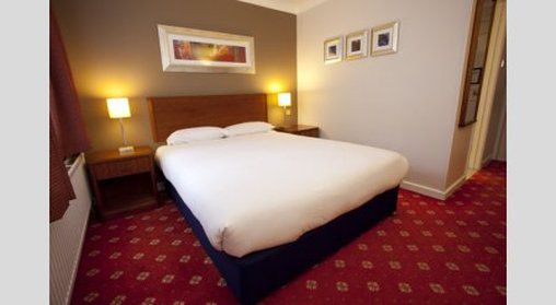 Travelodge Frimley Rum bild