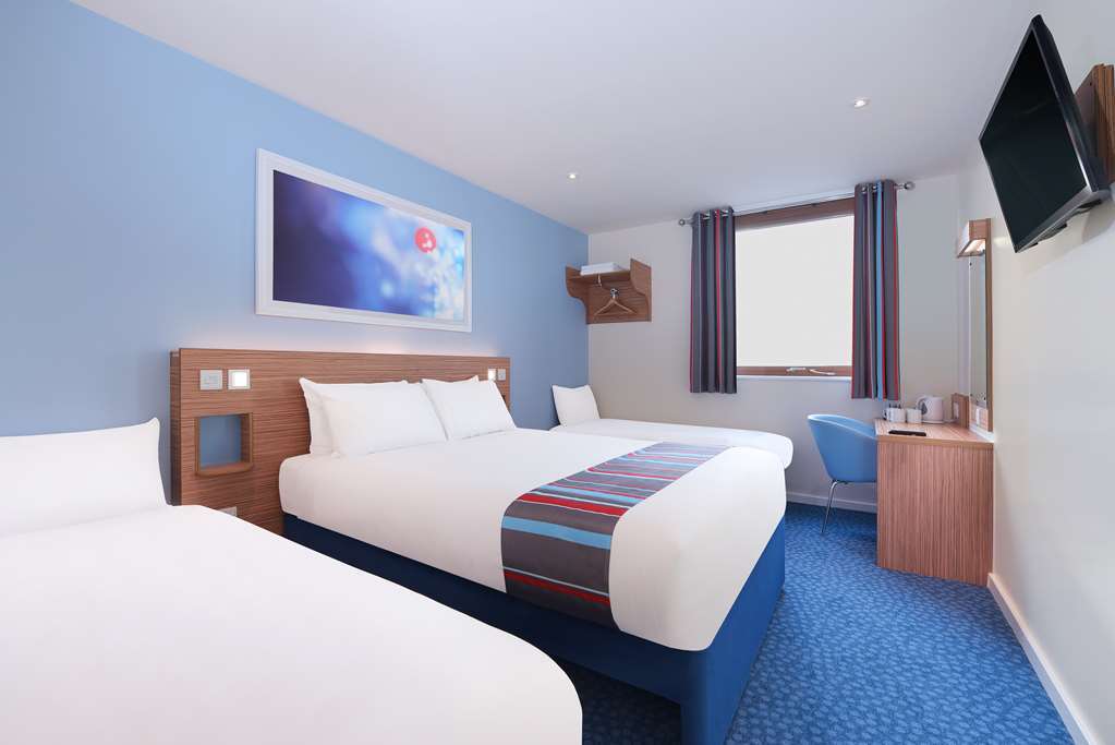 Travelodge Frimley Rum bild